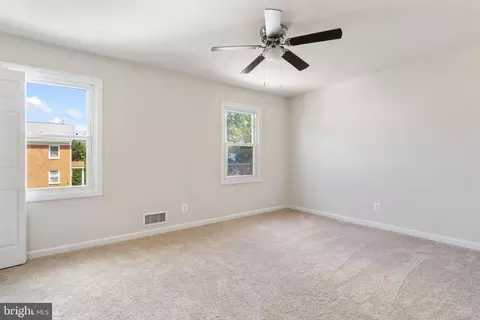 9261 Byrd Dr, Manassas, VA 20110 photo 14