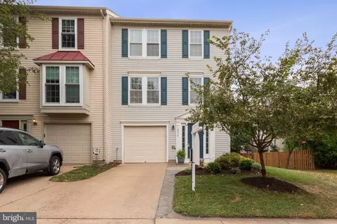 10317 Oconnell Ct, Manassas, VA 20110