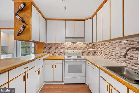 9429 Taney Rd, Manassas, VA 20110 photo 12