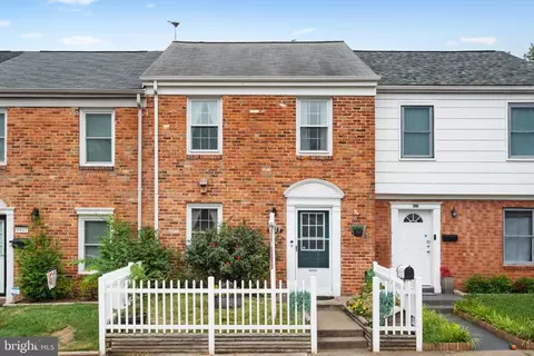 9429 Taney Rd, Manassas, VA 20110