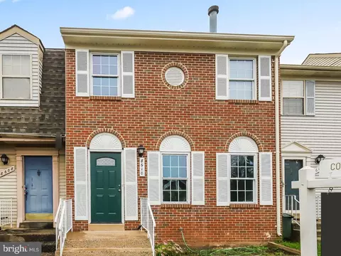 8610 Lamont Ct, Manassas, VA 20110
