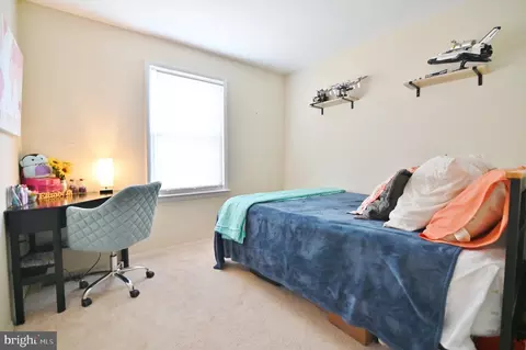 9040 Bonham Cir, Manassas, VA 20110 photo 22