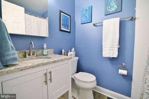 9040 Bonham Cir, Manassas, VA 20110 photo 24