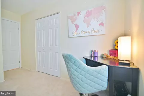 9040 Bonham Cir, Manassas, VA 20110 photo 23
