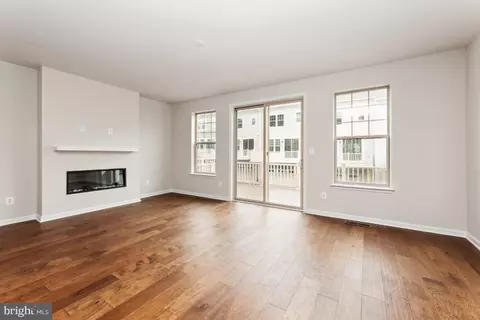9374 Barnes Loop, Manassas, VA 20110 photo 6