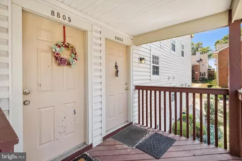 8803 Sugarwood Ln, Manassas, VA 20110