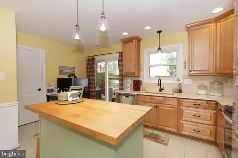 8576 Adamson St, Manassas, VA 20110 photo 14