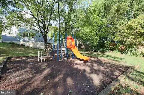 8576 Adamson St, Manassas, VA 20110 photo 37