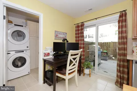 8576 Adamson St, Manassas, VA 20110 photo 15