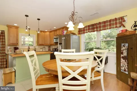 8576 Adamson St, Manassas, VA 20110 photo 12