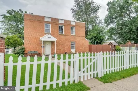 9824 Grant Ave, Manassas, VA 20110 photo 2