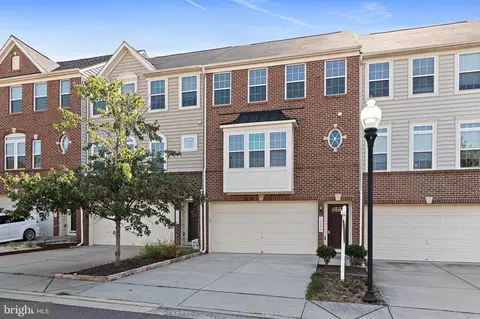 10256 Fountain Cir, Manassas, VA 20110