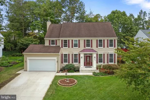 10207 Waterford Dr, Manassas, VA 20110