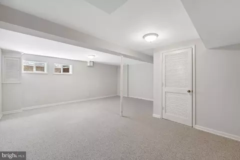 8524 Piney Point Ct, Manassas, VA 20110 photo 21