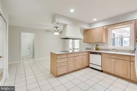 9114 Park Ave, Manassas, VA 20110 photo 14