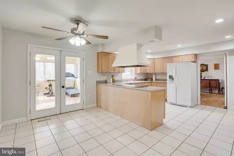 9114 Park Ave, Manassas, VA 20110 photo 10