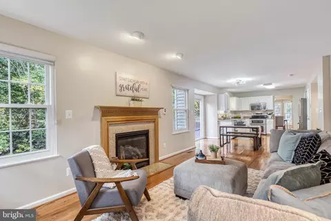 10157 Allwood Ct, Manassas, VA 20110 photo 15