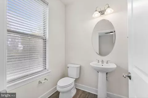 10491 Davis Pl, Manassas, VA 20110 photo 12