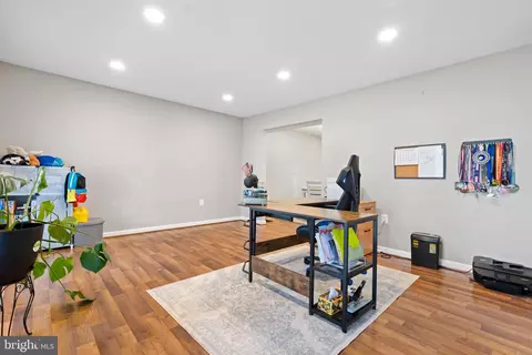 8959 Jasmine Ct, Manassas, VA 20110 photo 13