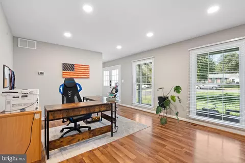 8959 Jasmine Ct, Manassas, VA 20110 photo 14