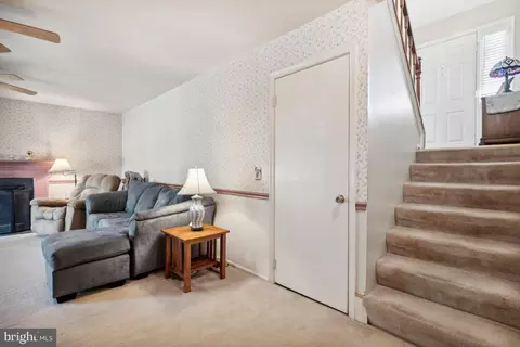 10123 Wimbledon Ct, Manassas, VA 20110 photo 24