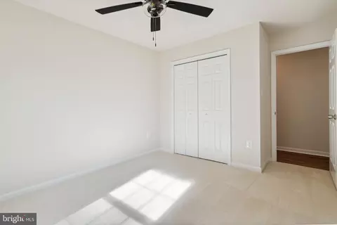 10400 Spraggins Ct, Manassas, VA 20110 photo 24