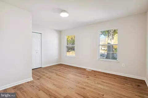 10400 Spraggins Ct, Manassas, VA 20110 photo 14
