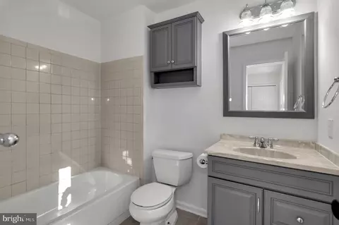 9007 Miles Pl, Manassas, VA 20110 photo 11