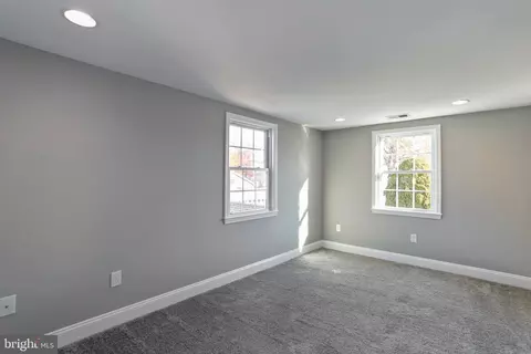 9010 Quarry St, Manassas, VA 20110 photo 37