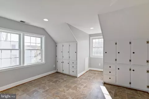 9010 Quarry St, Manassas, VA 20110 photo 40