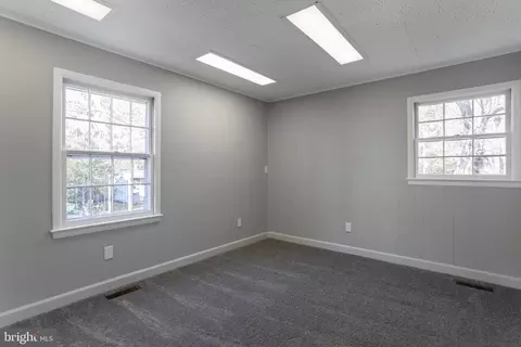 9010 Quarry St, Manassas, VA 20110 photo 29