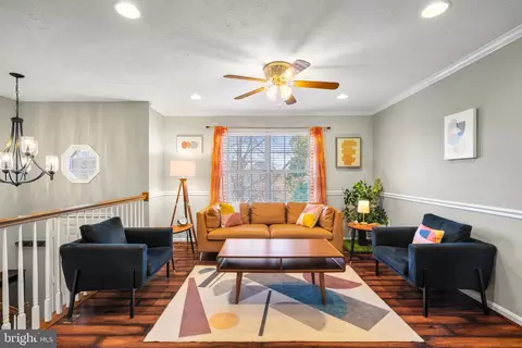9611 Clover Hill Rd, Manassas, VA 20110 photo 3