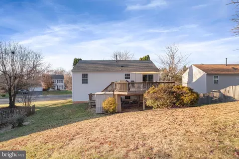 9611 Clover Hill Rd, Manassas, VA 20110 photo 34
