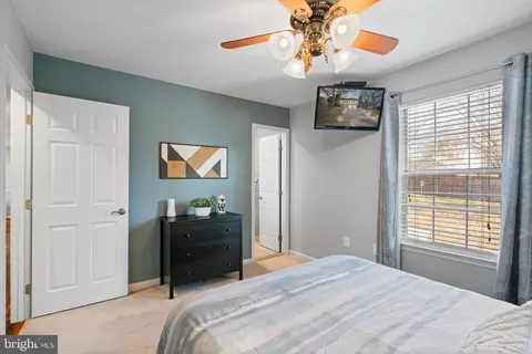 9611 Clover Hill Rd, Manassas, VA 20110 photo 15