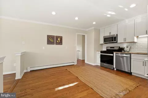 8903 Hazel Dr, Manassas, VA 20110 photo 17