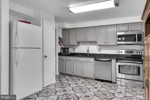 9445 Corey Dr, Manassas, VA 20110 photo 10