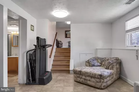 9445 Corey Dr, Manassas, VA 20110 photo 24