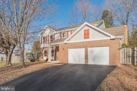10430 Brackets Ford Cir, Manassas, VA 20110 photo 2