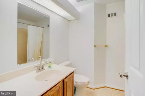 10430 Brackets Ford Cir, Manassas, VA 20110 photo 33