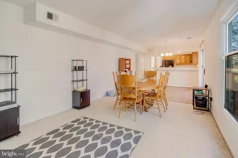 10430 Brackets Ford Cir, Manassas, VA 20110 photo 18
