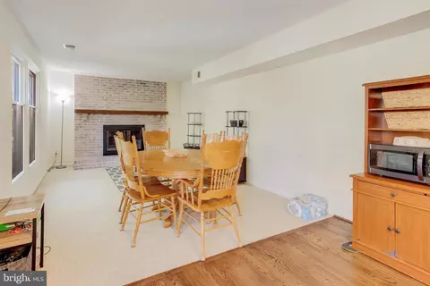 10430 Brackets Ford Cir, Manassas, VA 20110 photo 16