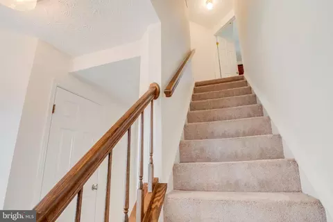 10430 Brackets Ford Cir, Manassas, VA 20110 photo 23