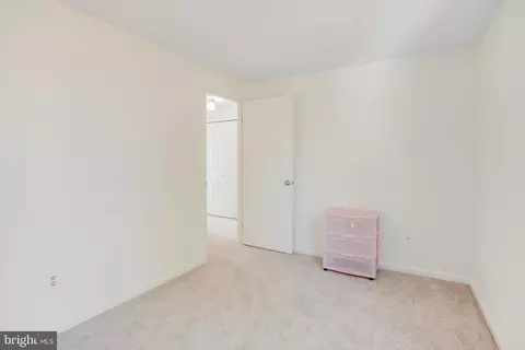 10430 Brackets Ford Cir, Manassas, VA 20110 photo 37