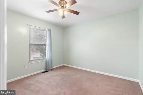 10302 Poe Dr, Manassas, VA 20110 photo 18