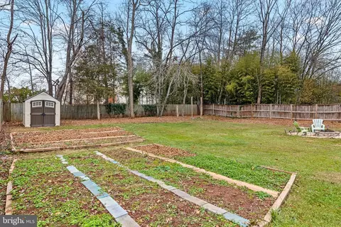 10302 Poe Dr, Manassas, VA 20110 photo 31
