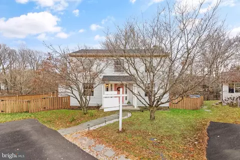 10231 Foxborough Ct, Manassas, VA 20110