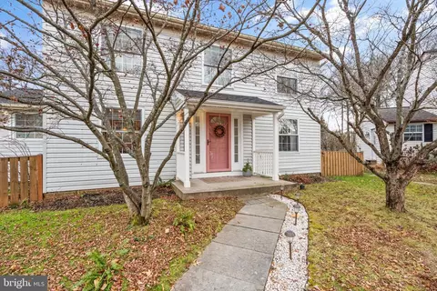 10231 Foxborough Ct, Manassas, VA 20110 photo 5