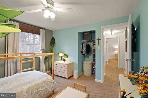 10231 Foxborough Ct, Manassas, VA 20110 photo 31