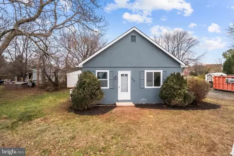 9812 Cockrell Rd, Manassas, VA 20110