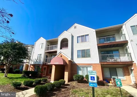 8395 Buttress Ln #102, Manassas, VA 20110
